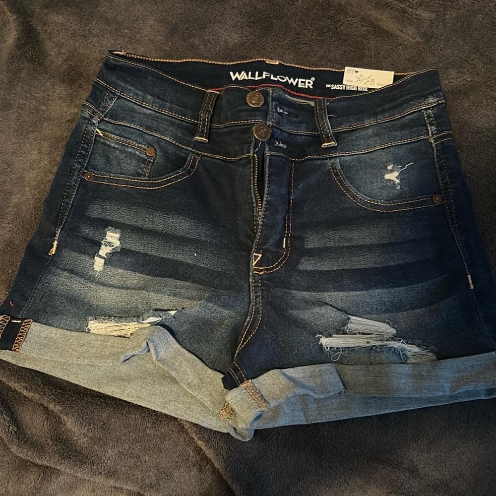 Wallflower Jean shorts